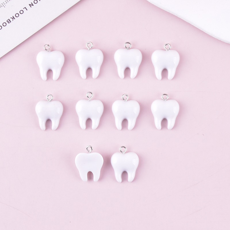 จี้เรซิ่นรูปฟันสีขาวน่ารัก 10  - Resin Art Love บทวิจารณ์และราคา