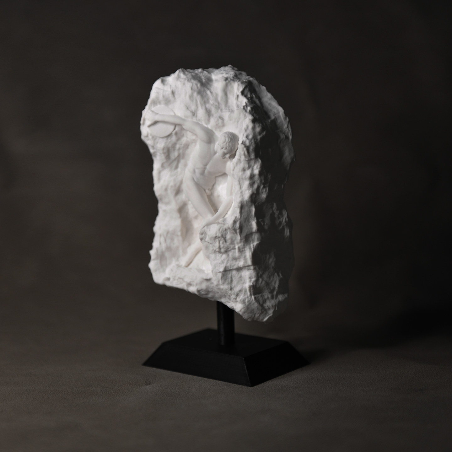 รูปปั้นดิสโกโบลัสกรีก งานปั้นน - Resin Art Aesthetic บทวิจารณ์และราคา