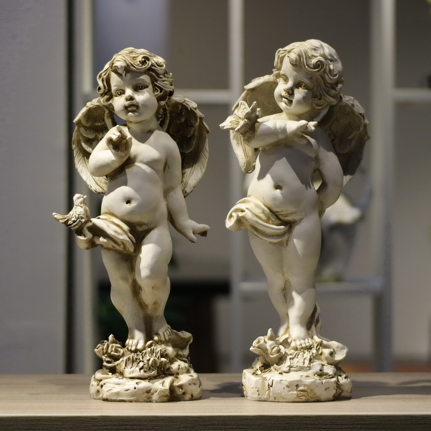 รูปปั้นนางฟ้าเรซิ่นสไตล์เรโทร  - Resin Art Wedding Gift บทวิจารณ์และราคา