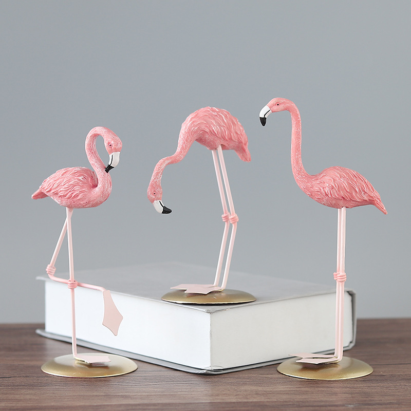 ฟิกเกอร์นกฟลามิงโกสีชมพู 3 ชิ้ - Resin Art Wedding Gift บทวิจารณ์และราคา